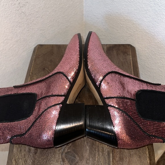 Paige Willa Chelsea Booties Pink Sequined Ankle Gored Boots 7.5 - Picture 10 of 13